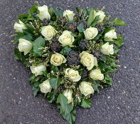 weisses Rosen Herz im Januar