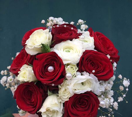 Brautstrauss rot weiss Januar