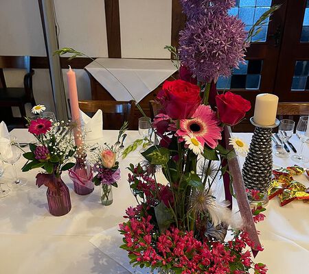 Brauttisch Gestecke Mai